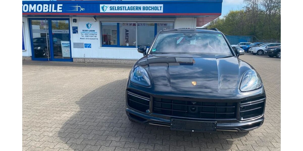 Porsche Cayenne 180.789 km 63.800 &euro; Bocholt 46395