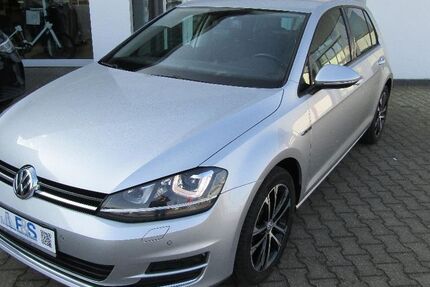 VW Golf 99.000 km 12.950 &euro; Emmerich am Rhein 46446
