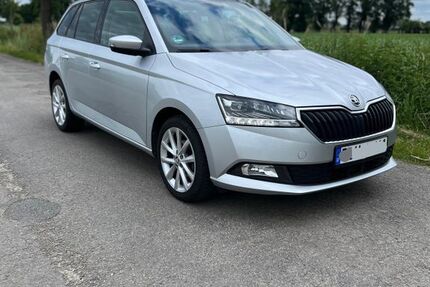 Skoda Fabia 206.000 km 5.750 &euro; Hamminkeln 46499
