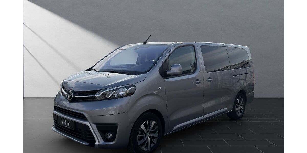 Toyota Proace (Verso) 32.556 km 34.950 &euro; Wesel 46485