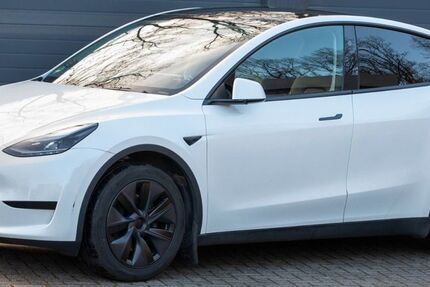 Tesla Model Y 48.350 km 38.500 &euro; Stadtlohn 48703