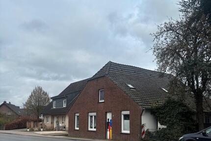 Haus Emmerich am Rhein - 6 Zimmer, 130 m&sup2;, 220.000&euro; | Angebot:25721390