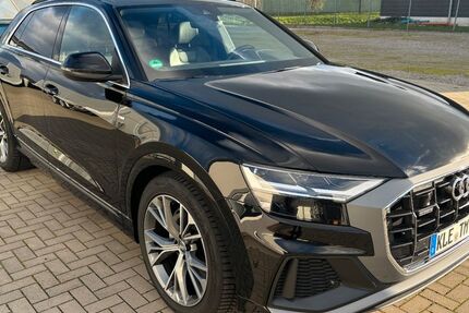 Audi Q8 48.850 km 49.990 &euro; Rees 46459