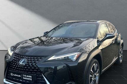 Lexus UX 20.720 km 34.250 &euro; Wesel 46485