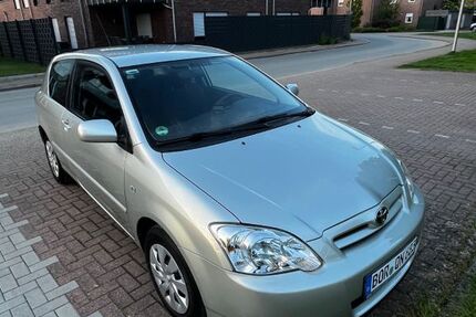 Toyota Corolla 144.000 km 3.499 &euro; Bocholt 46397