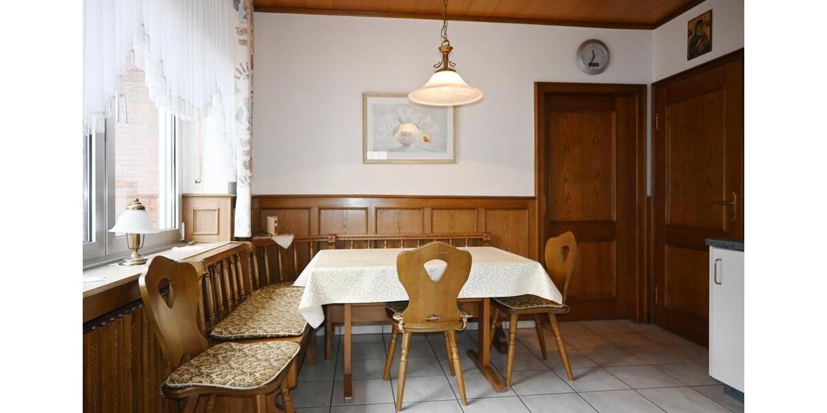 Einfamilienhaus Borken - 9 Zimmer, 158 m&sup2;, 310.000&euro; | Angebot:26689204