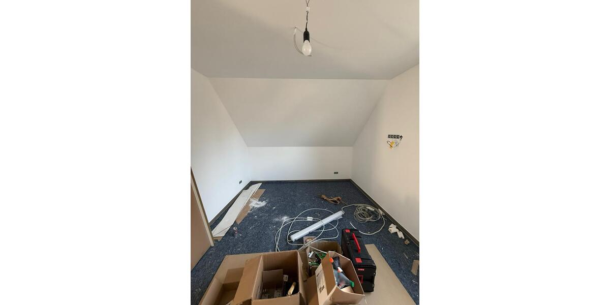 Dachgeschoßwohnung Borken - 3 Zimmer, 88 m&sup2;, 1.100&euro; | Angebot:25612756