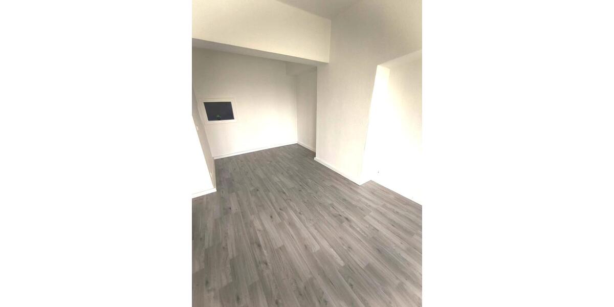 Etagenwohnung Wesel - 3 Zimmer, 84 m&sup2;, 820&euro; | Angebot:25961257