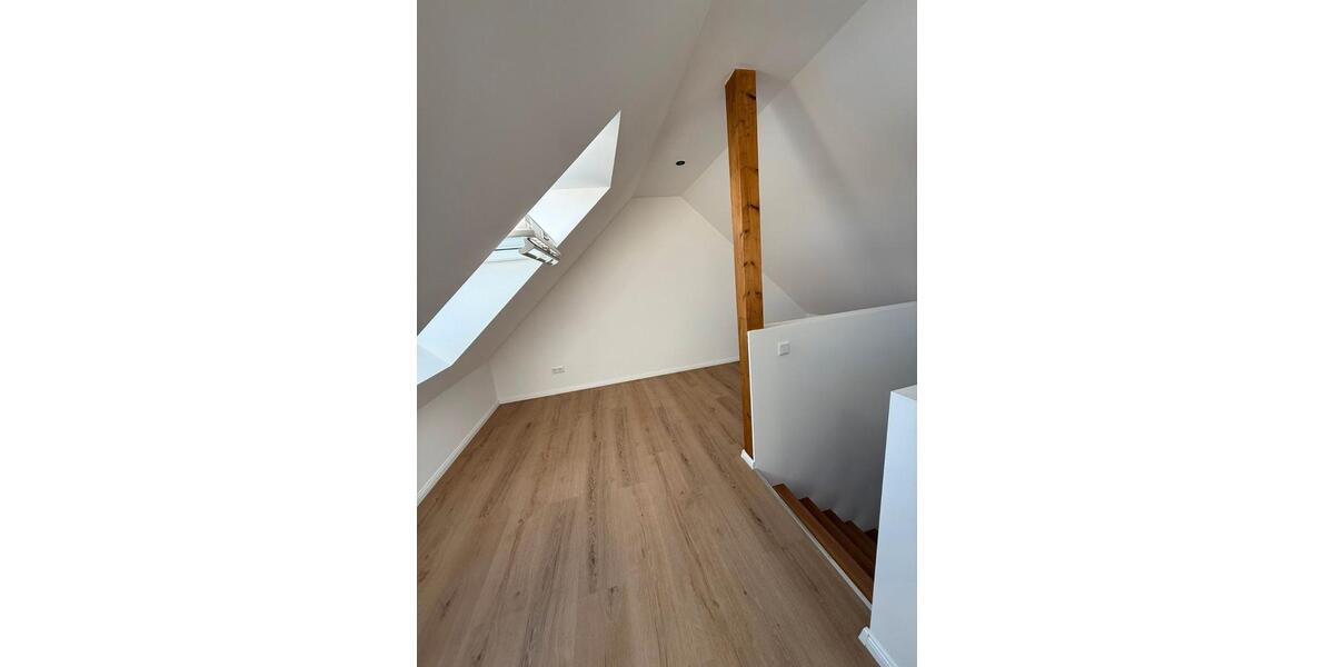 Maisonettenwohnung Emmerich am Rhein - 3.5 Zimmer, 106 m&sup2;, 1.380&euro; | Angebot:26439712