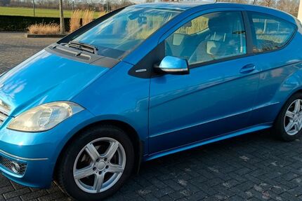 Mercedes-Benz A 160 221.000 km 3.150 &euro; Bocholt 46395