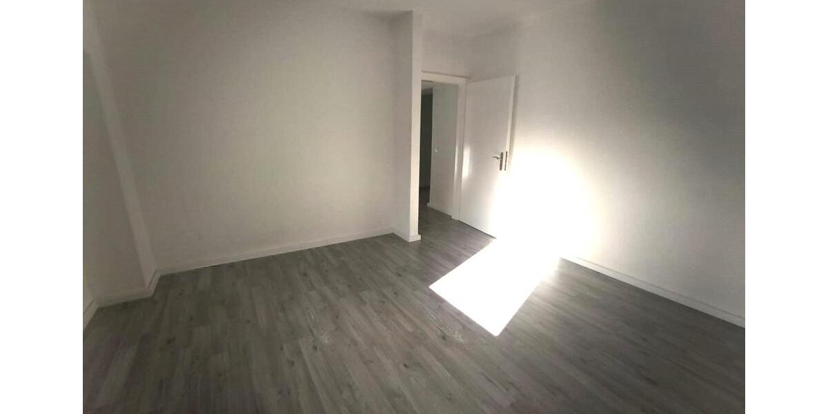 Etagenwohnung Wesel - 3 Zimmer, 84 m&sup2;, 820&euro; | Angebot:25961257