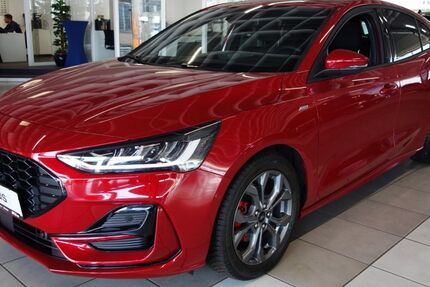 Ford Focus 4.500 km 24.976 &euro; Bocholt 46395