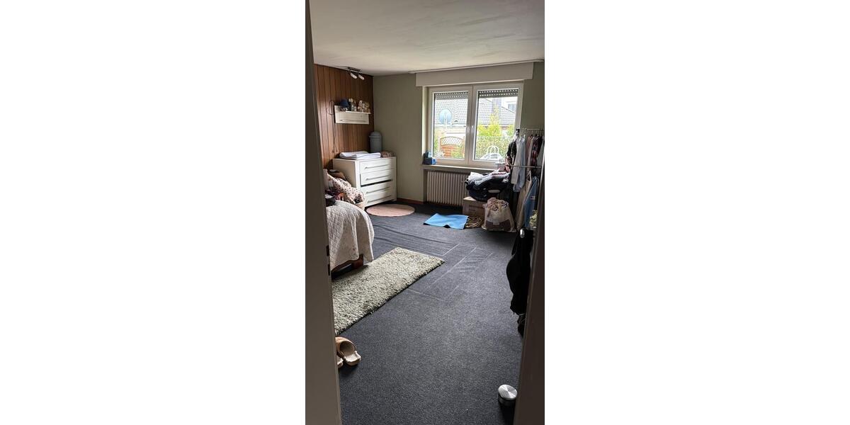 Einfamilienhaus Emmerich am Rhein - 6 Zimmer, 220 m&sup2;, 2.150&euro; | Angebot:26283581