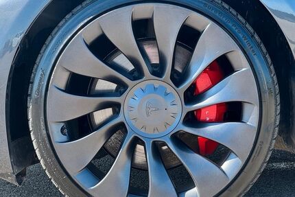 Tesla Model 3 44.900 km 28.990 &euro; Hünxe 46569