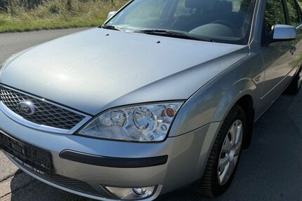 Ford Mondeo 126.254 km 2.300 &euro; Wesel 46485