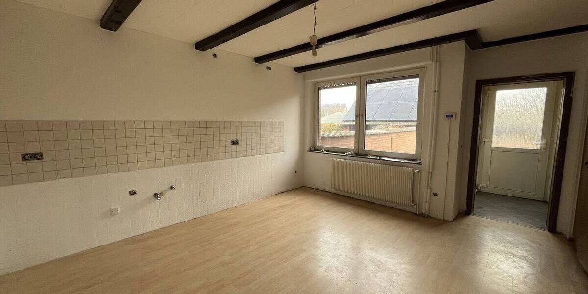 Mehrfamilienhaus, Wohnhaus Xanten Marienbaum - 8 Zimmer, 202 m&sup2;, 339.000&euro; | Angebot:26081883