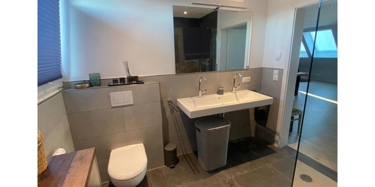 Dachgeschoßwohnung Bocholt Stenern - 4 Zimmer, 110 m&sup2;, 1.380&euro; | Angebot:25822571