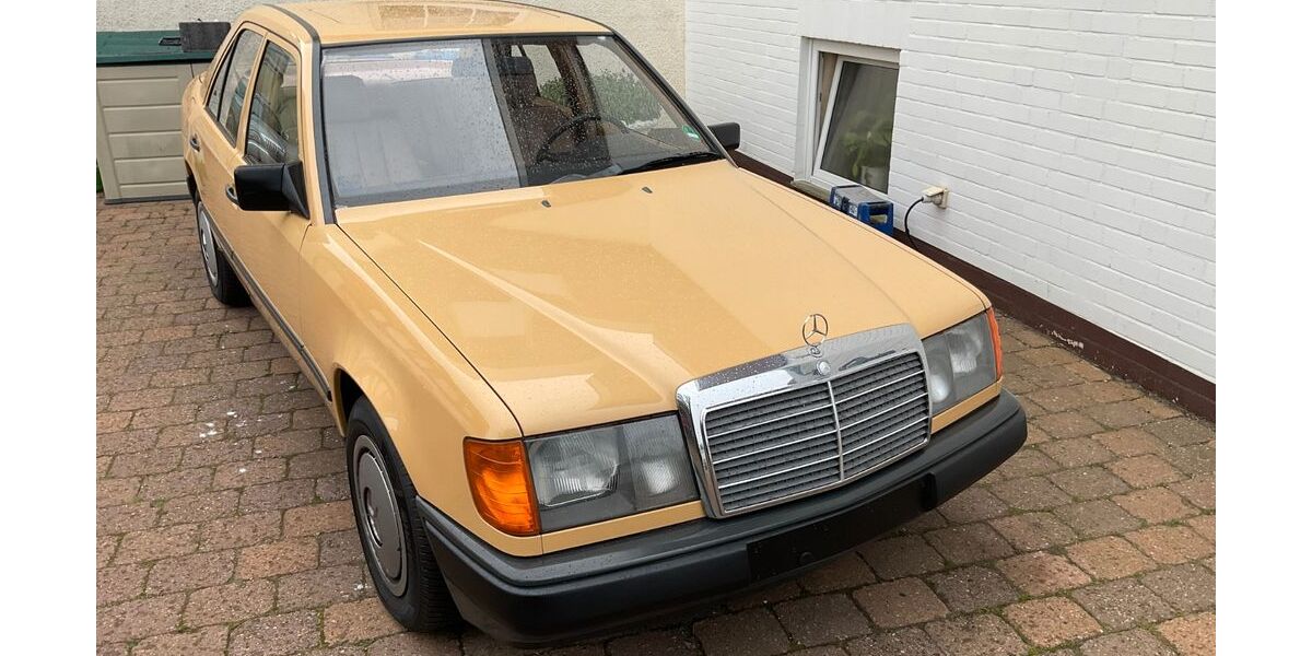 Mercedes-Benz E 260 279.000 km 6.900 &euro; Vreden 48691