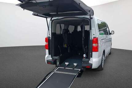 Peugeot Traveller 1.500 km 51.990 &euro; Borken 46325