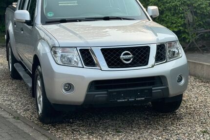 Nissan Navara 95.000 km 16.950 &euro; Gescher 48712