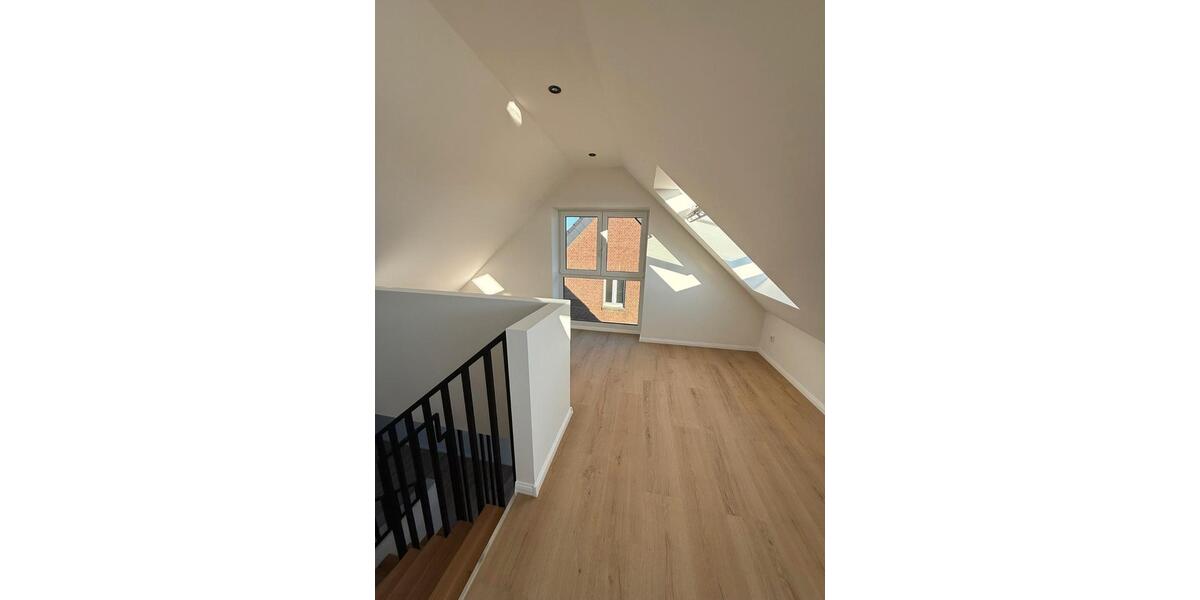 Maisonettenwohnung Emmerich am Rhein - 3.5 Zimmer, 106 m&sup2;, 1.380&euro; | Angebot:26439712
