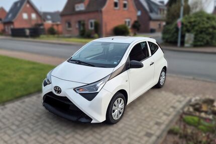 Toyota Aygo (X) 52.859 km 7.499 &euro; Velen 46342