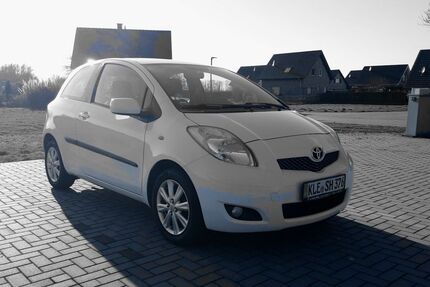 Toyota Yaris 89.200 km 4.890 &euro; Kalkar 47546