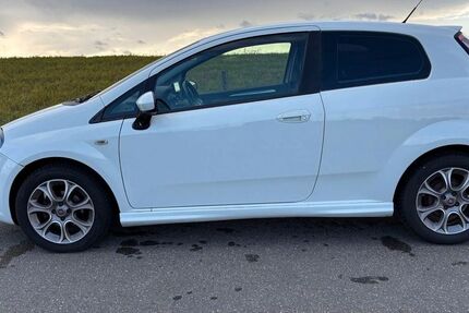 Fiat Punto 191.000 km 2.000 &euro; Rees 46459