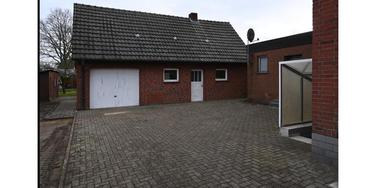 Einfamilienhaus Borken - 9 Zimmer, 158 m&sup2;, 310.000&euro; | Angebot:26689204
