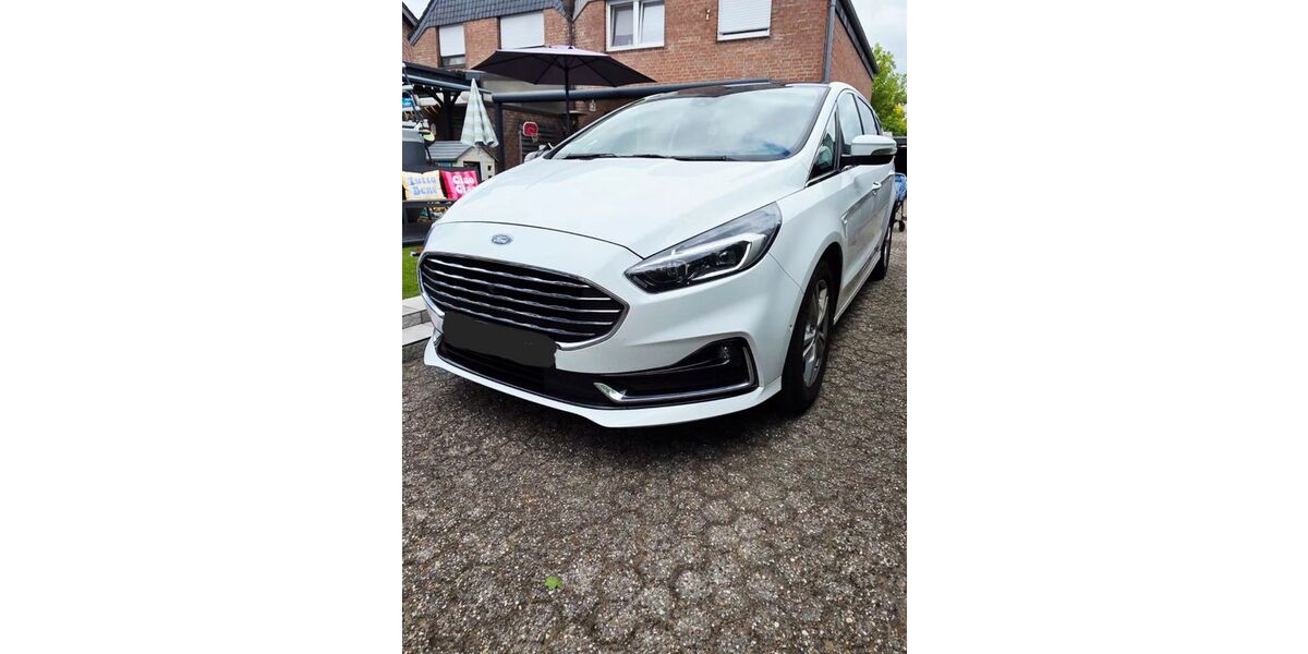 Ford S-Max 94.899 km 16.999 &euro; Bocholt 46395