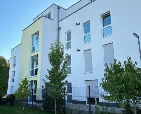 Etagenwohnung Emmerich am Rhein - 3 Zimmer, 90 m&sup2;, 980&euro; | Angebot:25978179
