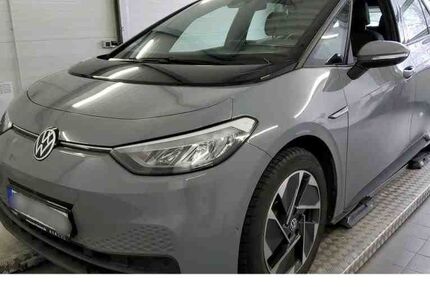 VW ID.3 12.503 km 29.880 &euro; Borken 46325