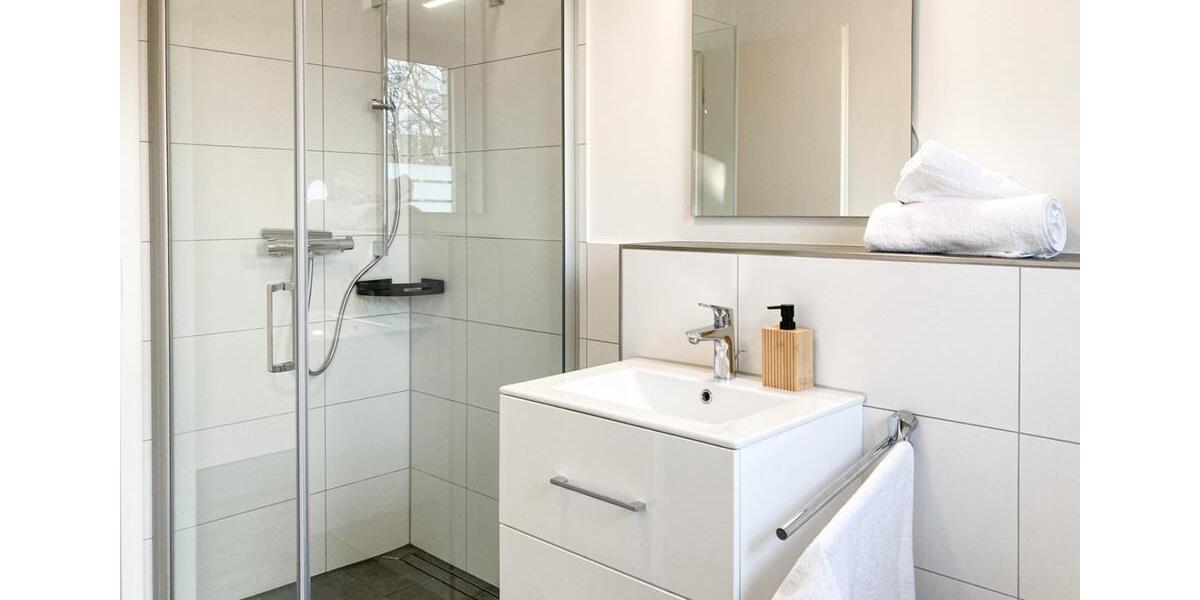 Etagenwohnung Emmerich am Rhein - 2 Zimmer, 60 m&sup2;, 690&euro; | Angebot:25405179