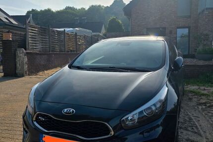 Kia pro ceed / ProCeed 122.000 km 11.555 &euro; Rees 46483