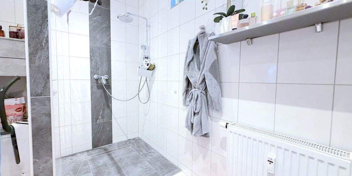 Reihenmittelhaus Bocholt - 5 Zimmer, 150 m&sup2;, 249.000&euro; | Angebot:25731107