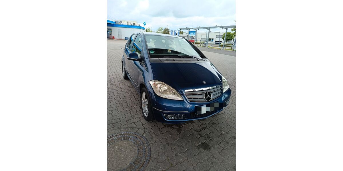 Mercedes-Benz A 180 99.000 km 4.999 &euro; Emmerich am Rhein 46446