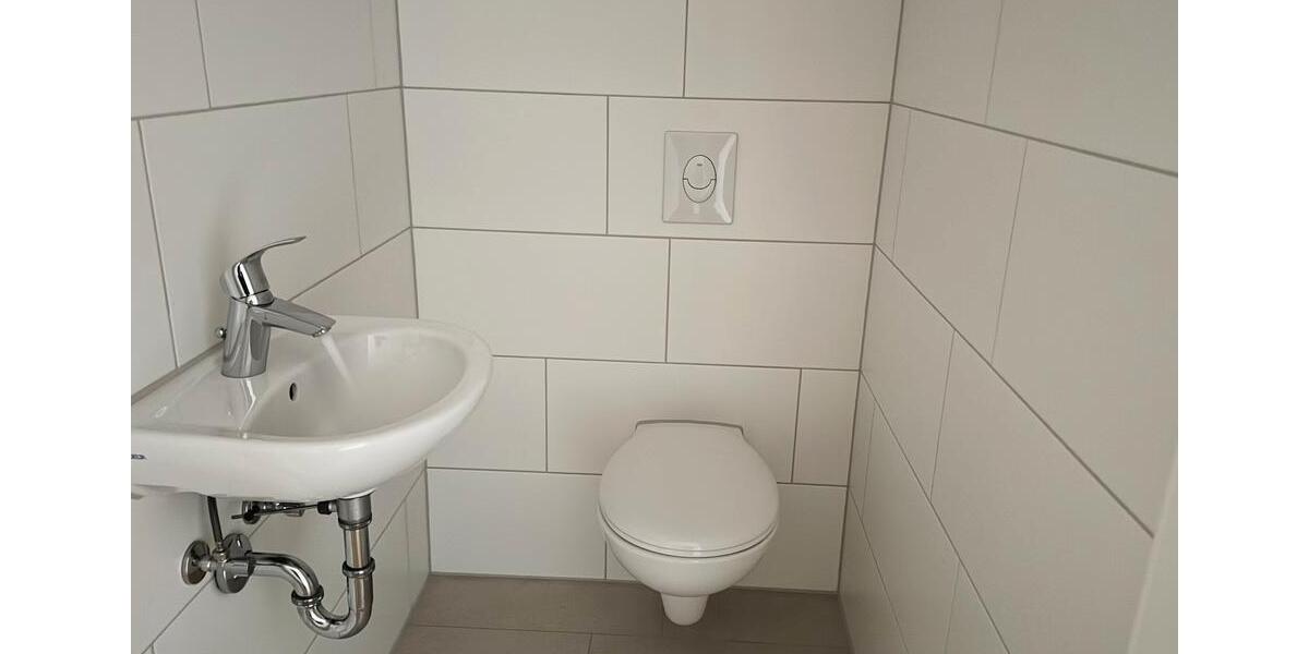 Etagenwohnung Emmerich am Rhein - 3 Zimmer, 90 m&sup2;, 980&euro; | Angebot:25978179