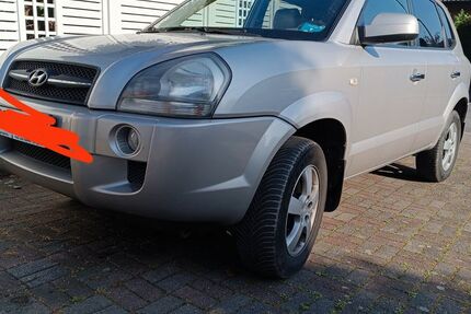 Hyundai TUCSON 230.200 km 4.500 &euro; Reken 48734