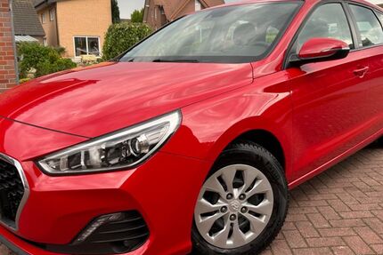 Hyundai i30 82.000 km 12.300 &euro; Reken 48734