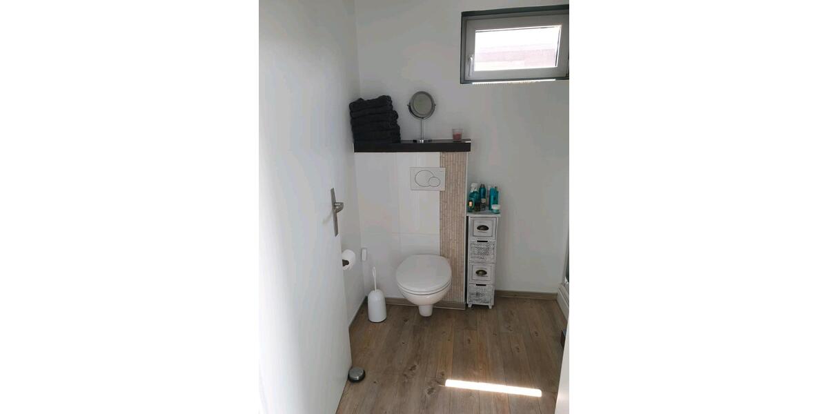 Einfamilienhaus Emmerich am Rhein - 2 Zimmer, 60 m&sup2;, 220.000&euro; | Angebot:25824454