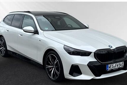 BMW i5 30.000 km 62.480 &euro; Wesel 46485