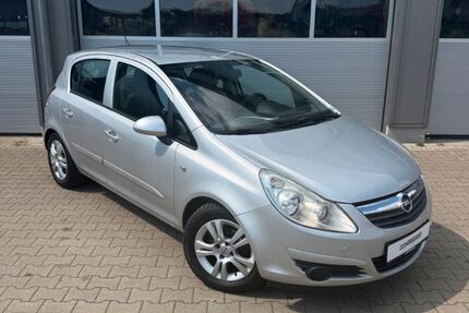 Opel Corsa 98.471 km 2.970 &euro; Raesfeld 46348