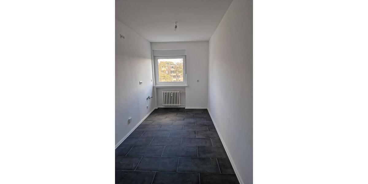 Etagenwohnung Wesel Fusternberg - 3 Zimmer, 90 m&sup2;, 855&euro; | Angebot:25539410