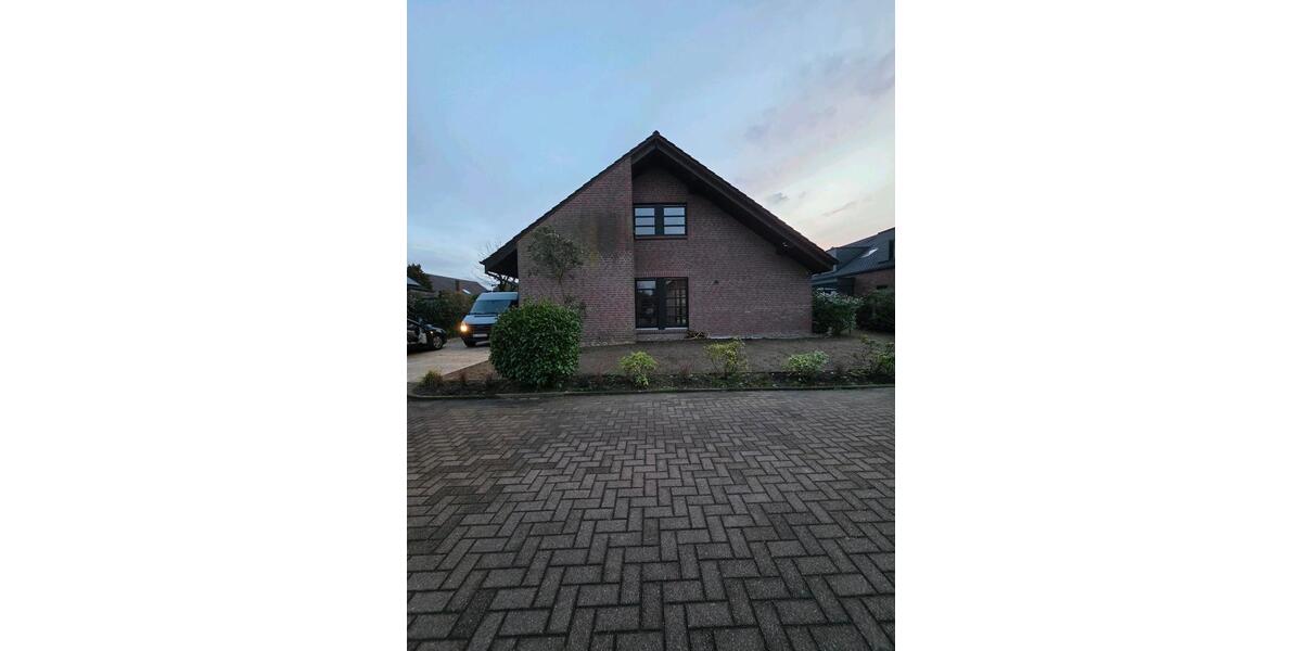 Maisonettenwohnung Borken - 4.5 Zimmer, 165 m&sup2;, 1.270&euro; | Angebot:25255225