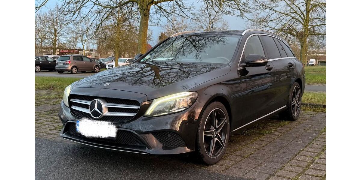 Mercedes-Benz C 220 179.000 km 15.999 &euro; Rees 46459