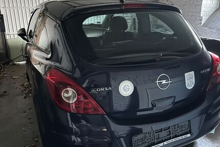 Opel Corsa 149.000 km 2.250 &euro; Bocholt 46399