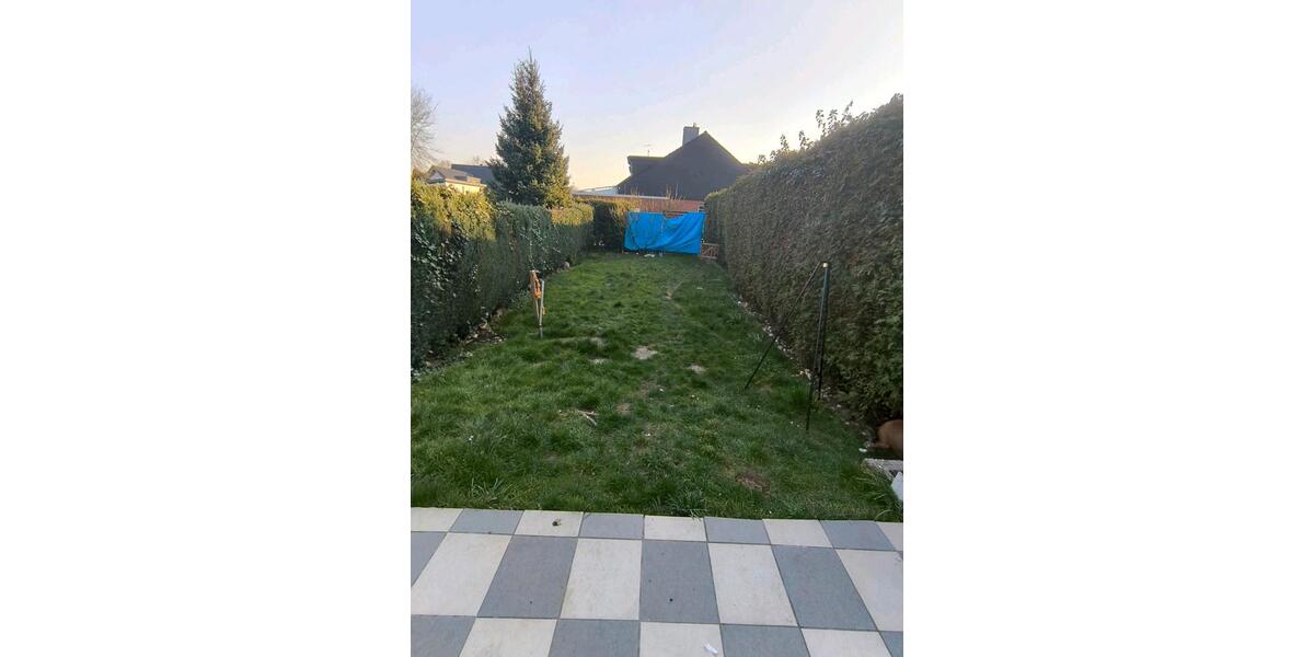 Reihenhaus Emmerich am Rhein - 4 Zimmer, 80 m&sup2;, 220.000&euro; | Angebot:26186487