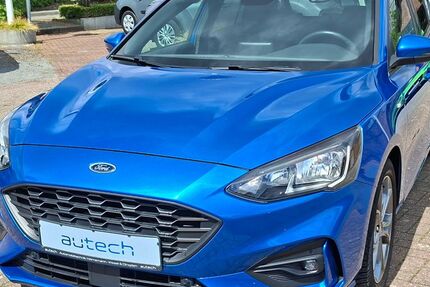 Ford Focus 62.500 km 12.950 &euro; Hamminkeln-Dingden 46499