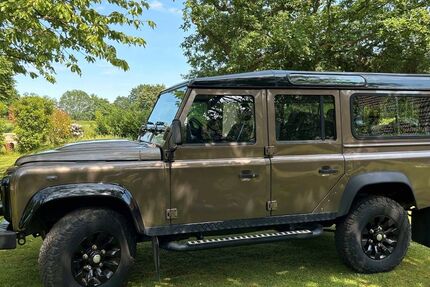 Land Rover Defender 149.900 km 36.990 &euro; Schermbeck 46514