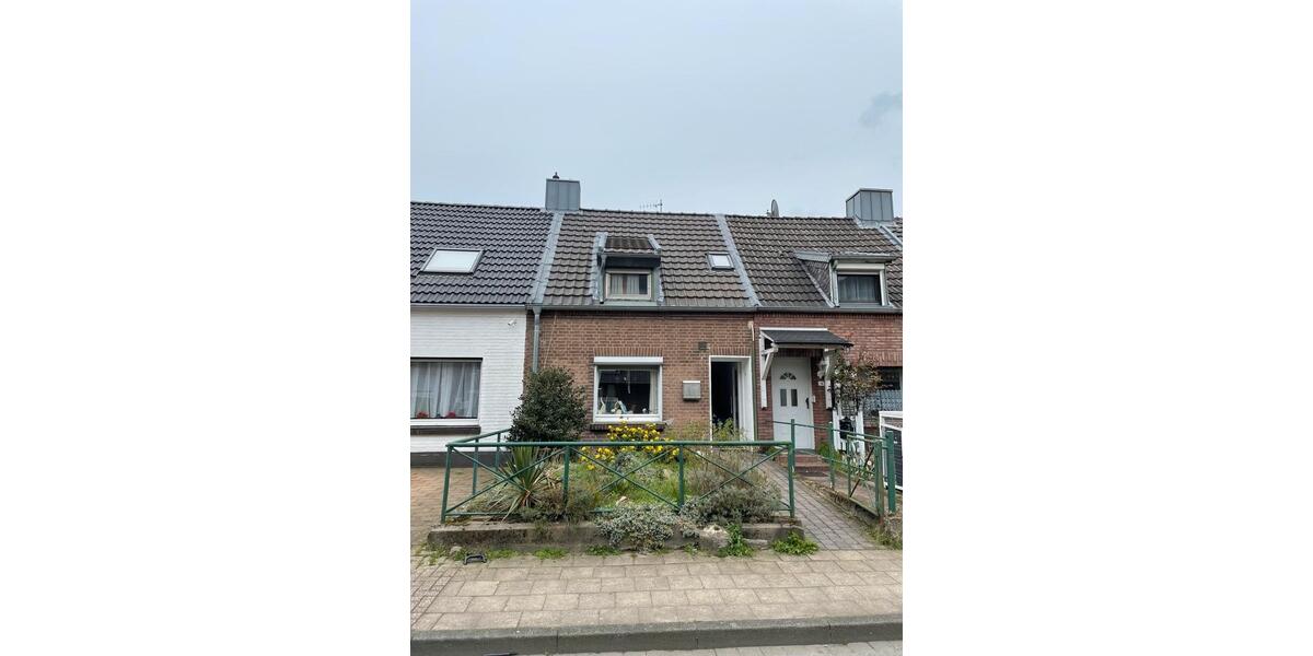 Reihenhaus Emmerich am Rhein - 1 Zimmer, 75 m&sup2;, 150.000&euro; | Angebot:26038619